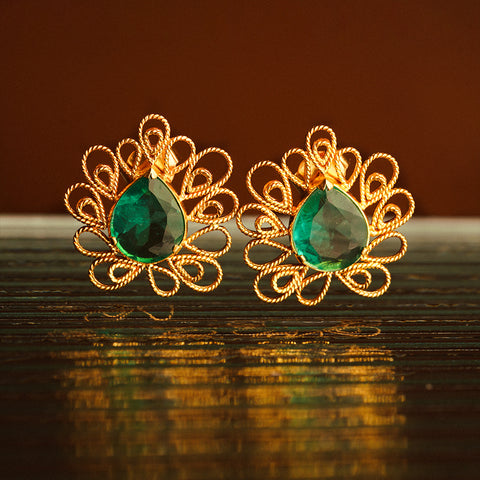 22K TWISTED WIRE RISING DROPS FLOWER AND GREEN QUARTZ DROP STUD
