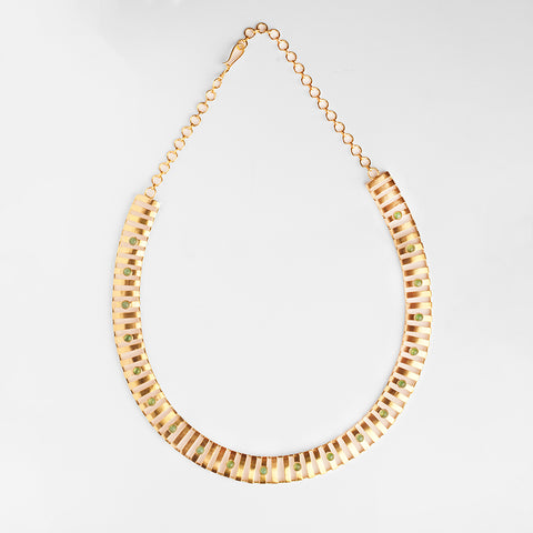 22K GOLD STRIP NECKLACE WITH EMERALD