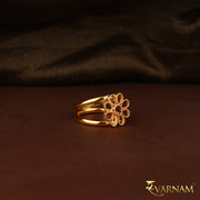 Taar Phool Work 22 Karat Gold Ring